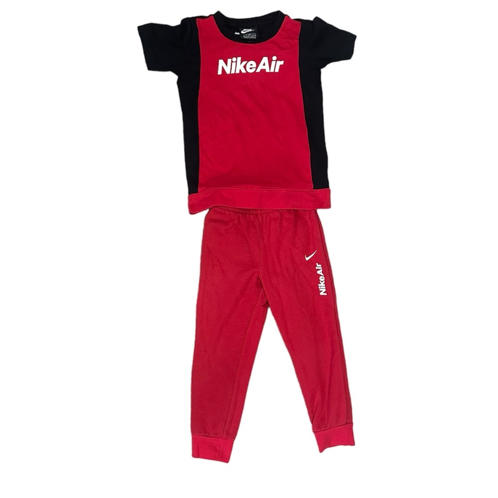 Nike air set red and black 4t